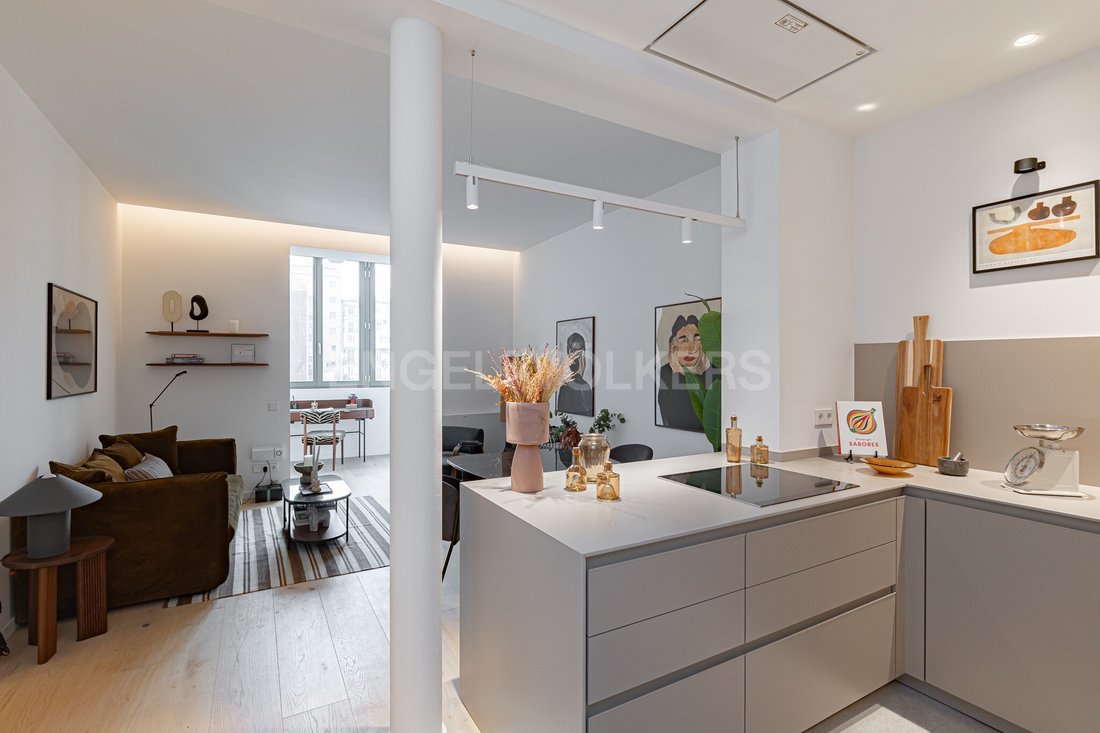 Apartment in Eixample, Barcelona, Spain 2 - 15087305