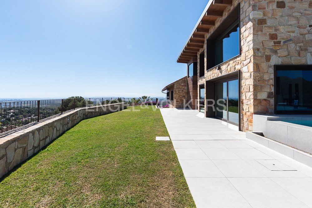 House in Los Monasterios, Valencian Community, Spain 2 - 13942594