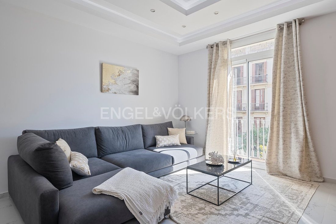 Apartment in Eixample, Barcelona, Spain 2 - 15250413