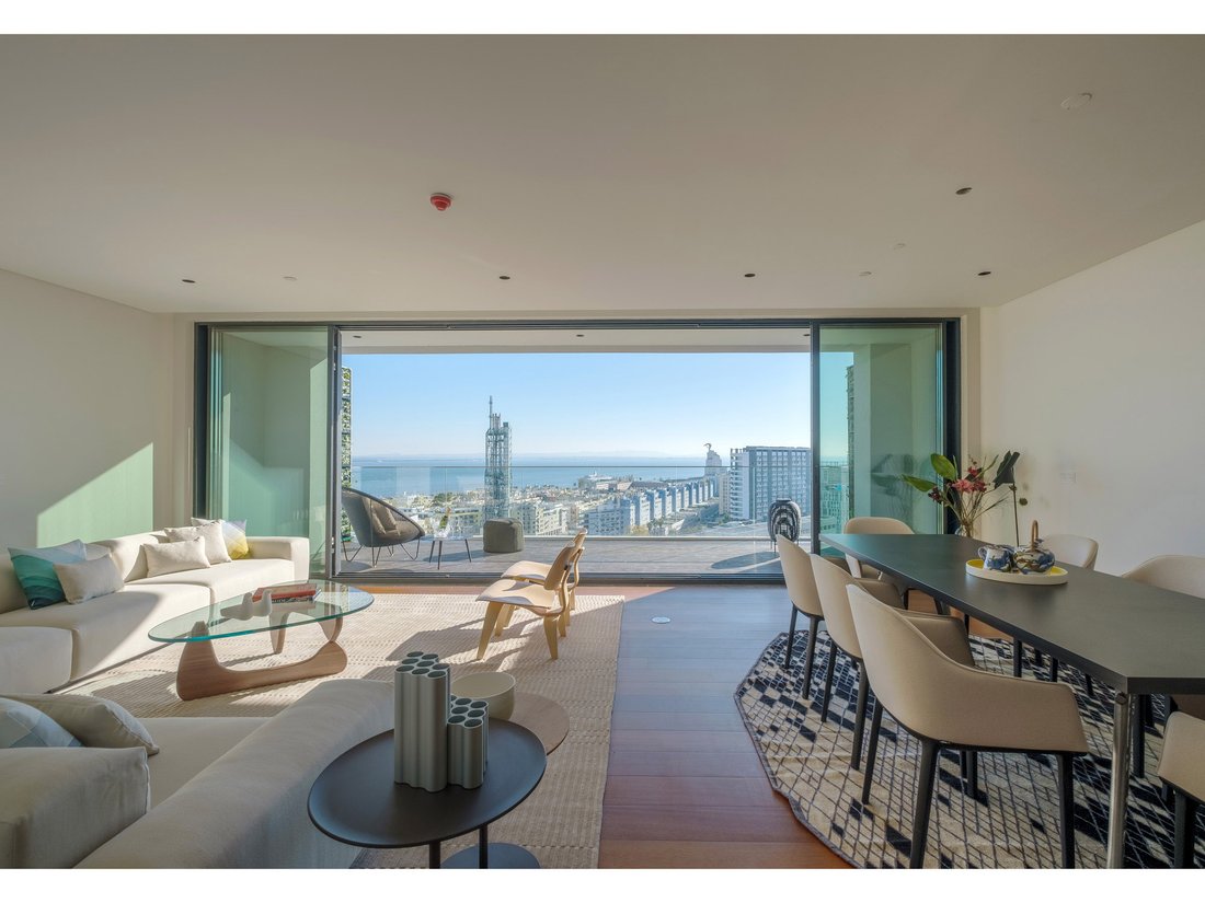 Apartment in Parque das Nacoes, Lisbon, Portugal 1 - 13365954