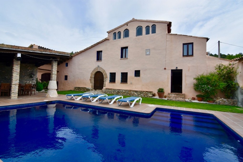 Villa in Torrelles de Foix, Catalonia, Spain 4 - 13563727