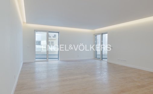 Apartment in Alges, Linda-a-Velha e Cruz Quebrada-Dafundo, Lisbon, Portugal 1