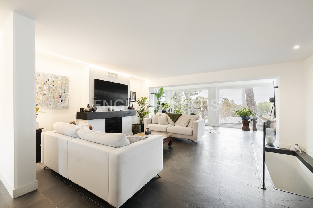 Townhouse in Valdemorillo, Community of Madrid, Spain 4 - 13856323