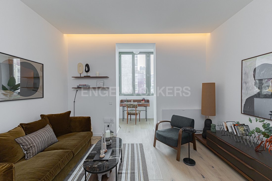 Apartment in Eixample, Barcelona, Spain 4 - 15087305