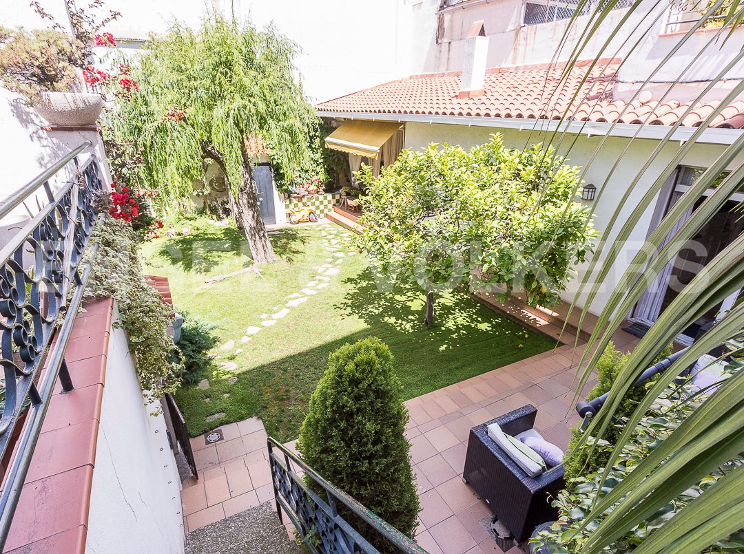House in Districte 1, Badalona, Spain 2 - 13176565
