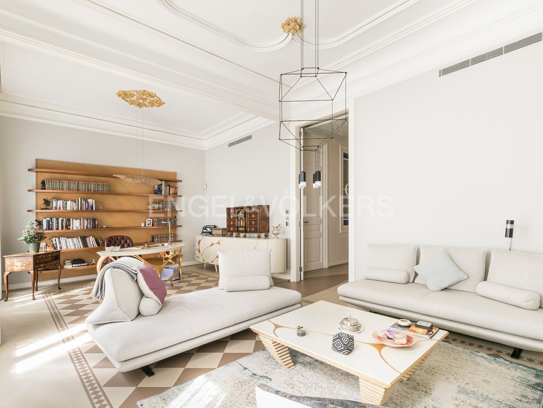 Apartment in Eixample, Barcelona, Spain 2 - 13914530