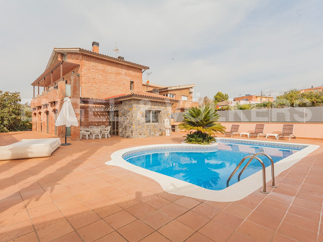 House in Viladecavalls, Catalonia, Spain 1 - 14819088