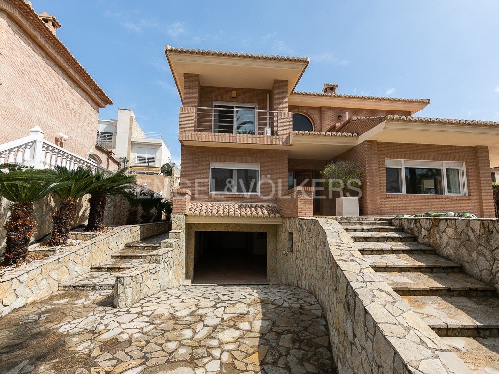 House in Cullera, Valencian Community, Spain 2 - 13138108