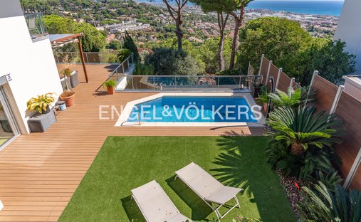 Haus in Premià de Dalt, Katalonien, Spanien 1