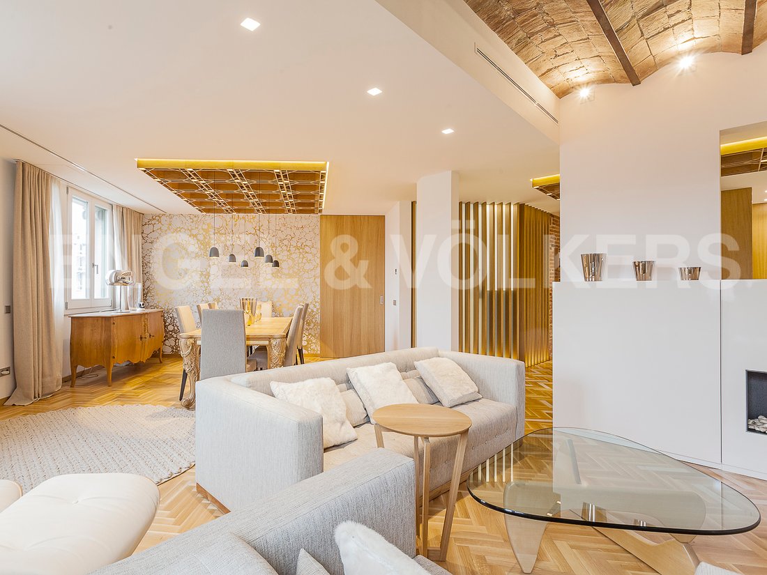 Apartment in Eixample, Barcelona, Spain 1 - 13134669