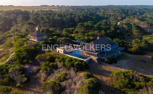 Townhouse in San Antonio, Uruguay 1