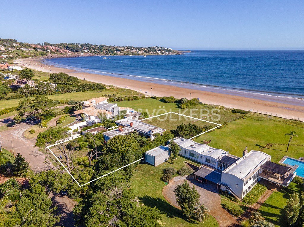 Townhouse in Punta Ballena, Maldonado Department, Uruguay 1 - 15399277