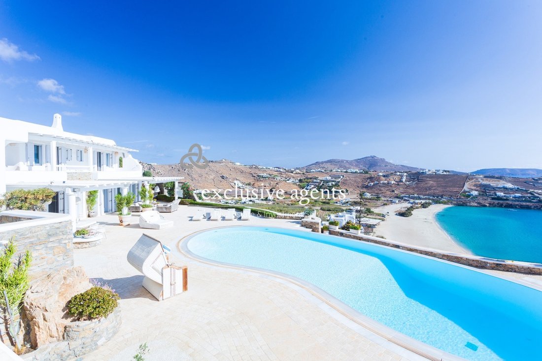 Villa in Ano Mera Community, Aegean, Greece 1 - 15399684