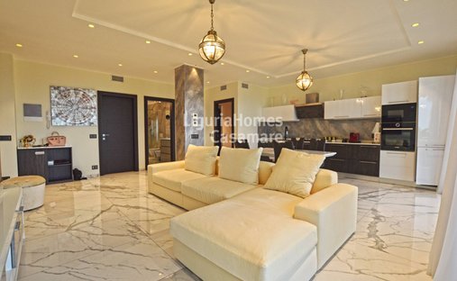 Apartamento en Bordighera, Liguria, Italia 1