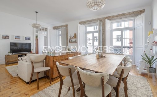 Apartment in Misericordia, Lisbon, Portugal 1