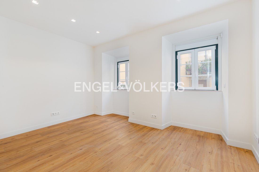 Apartment in Santo Antonio, Lisbon, Portugal 1 - 15402231