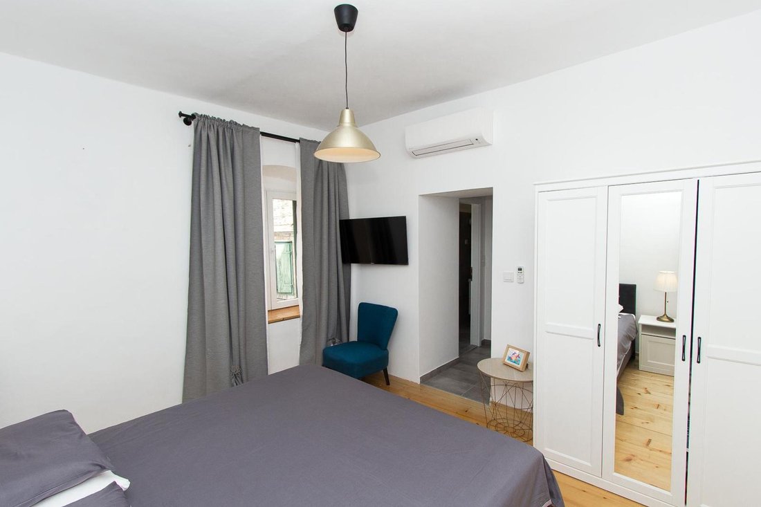 Villa in Gradska cetvrt Stari grad, Sibenik, Sibenik-Knin County 5 - 13952123