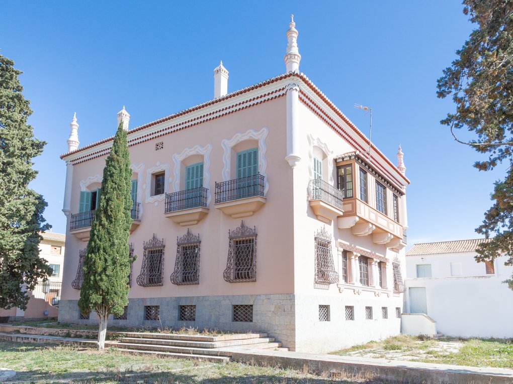 Villa in Requena, Valencian Community, Spain 1 - 13176670