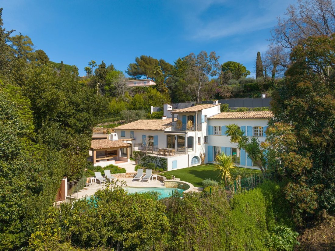 House in Mougins, Provence-Alpes-Côte d'Azur, France 1 - 15401289