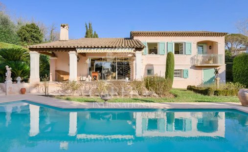 House in Mougins, Provence-Alpes-Côte d'Azur, France 1