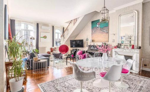Apartment in Grand Parc-Chartrons-Paul Doumer, Bordeaux, France 1