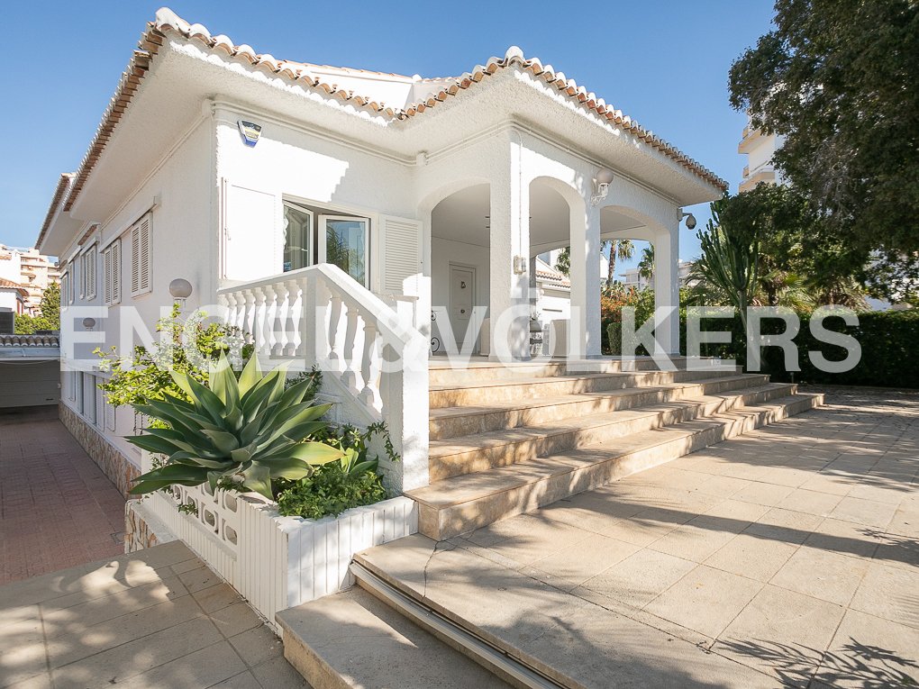 House in Gandia, Valencian Community, Spain 2 - 13127924