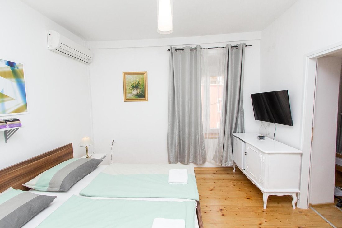 Villa in Gradska cetvrt Stari grad, Sibenik, Sibenik-Knin County 3 - 13952123