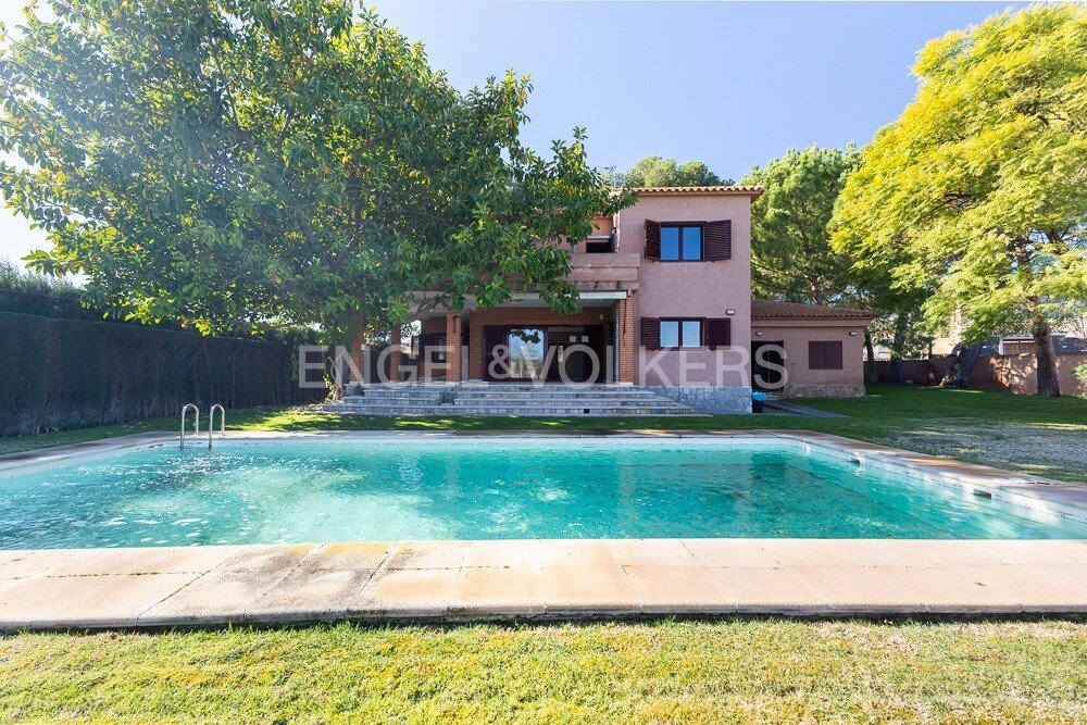 House in la Pobla de Vallbona, Valencian Community, Spain 1 - 15098706
