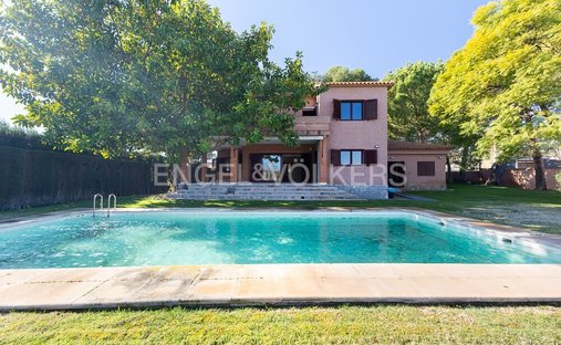 House in la Pobla de Vallbona, Valencian Community, Spain 1