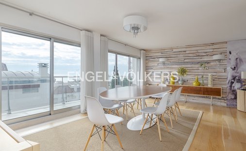 Apartment in Alges, Linda-a-Velha e Cruz Quebrada-Dafundo, Lisbon, Portugal 1