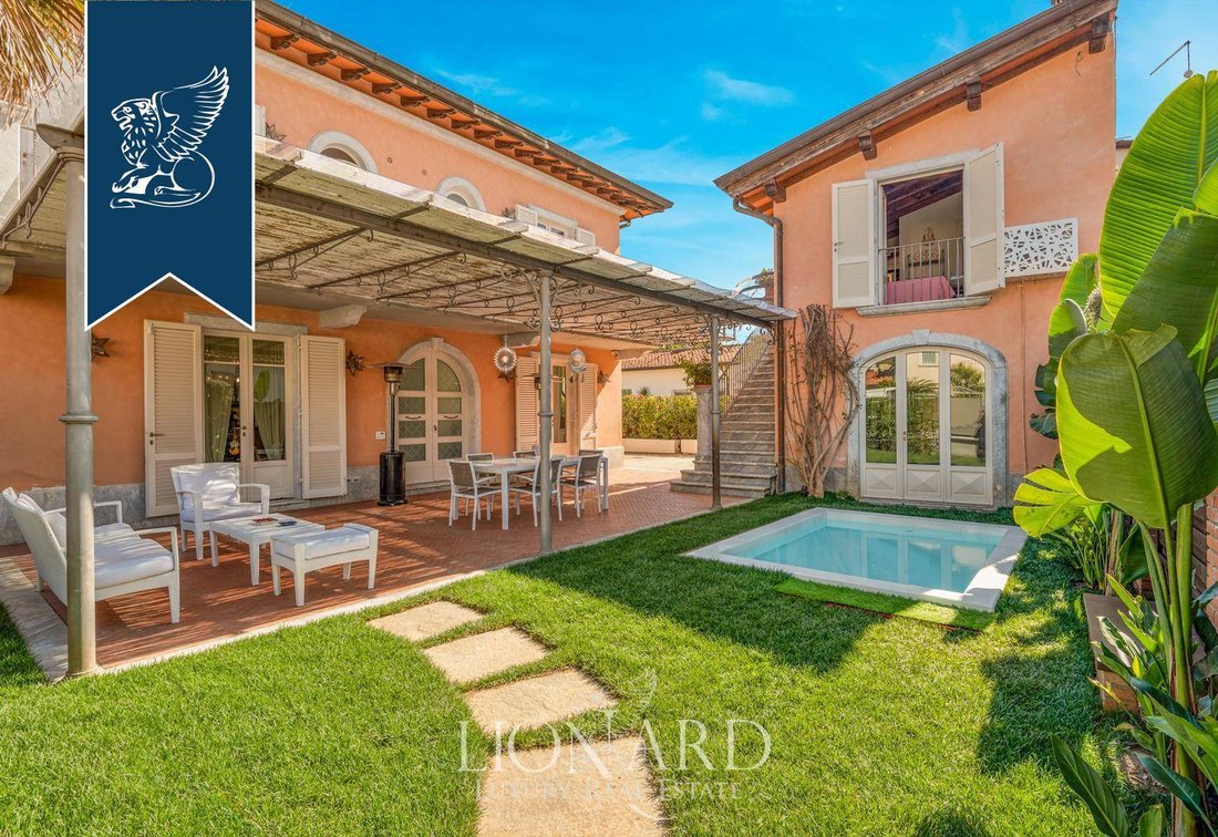 Villa in Center, Forte dei Marmi, Tuscany 2 - 14182955
