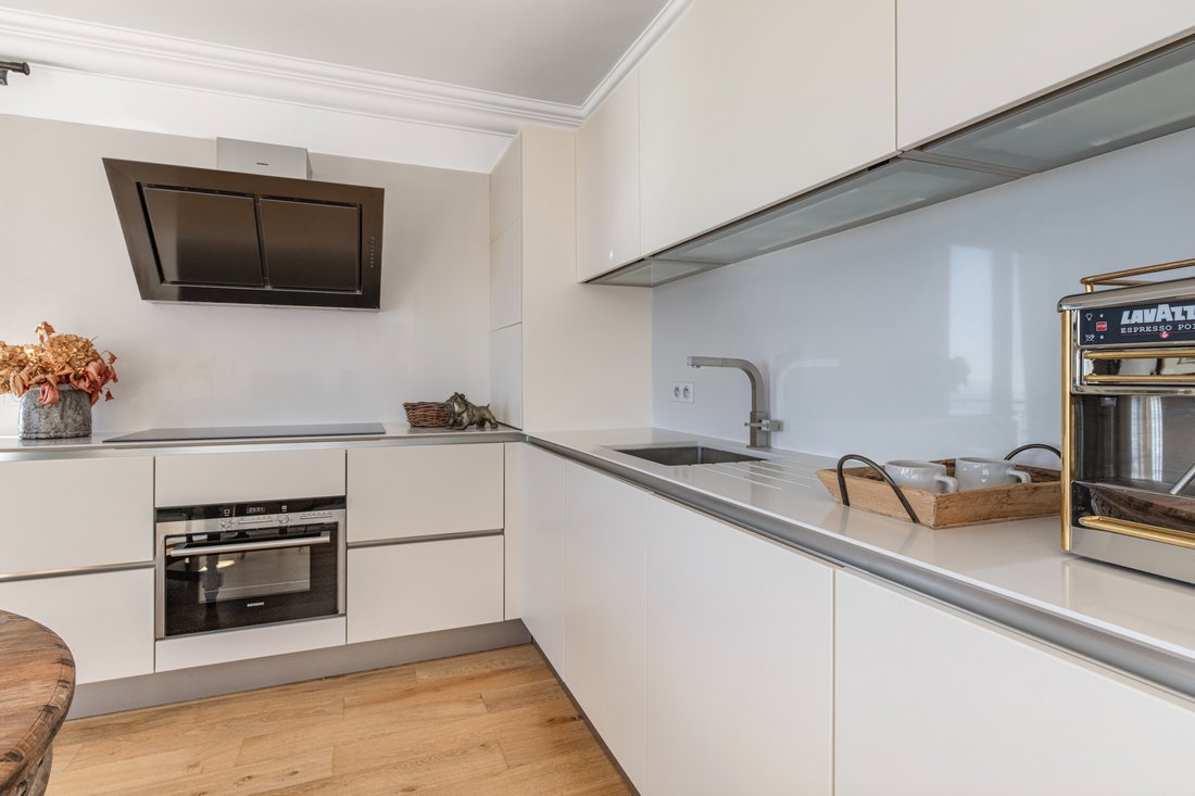 Apartment in Village-Cros de Caste-Coupiere-Mont Gros, Roquebrune-Cap-Martin, France 4 - 15401682