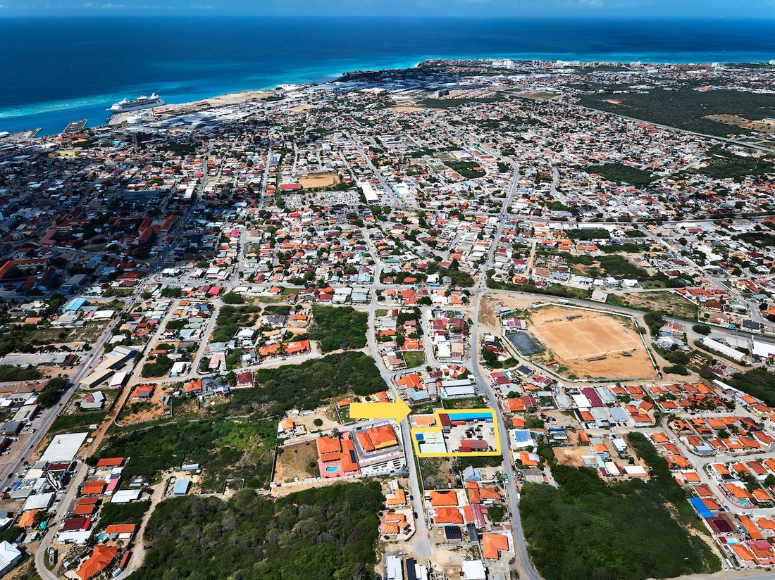 Land in Oranjestad, Aruba 2 - 15402509