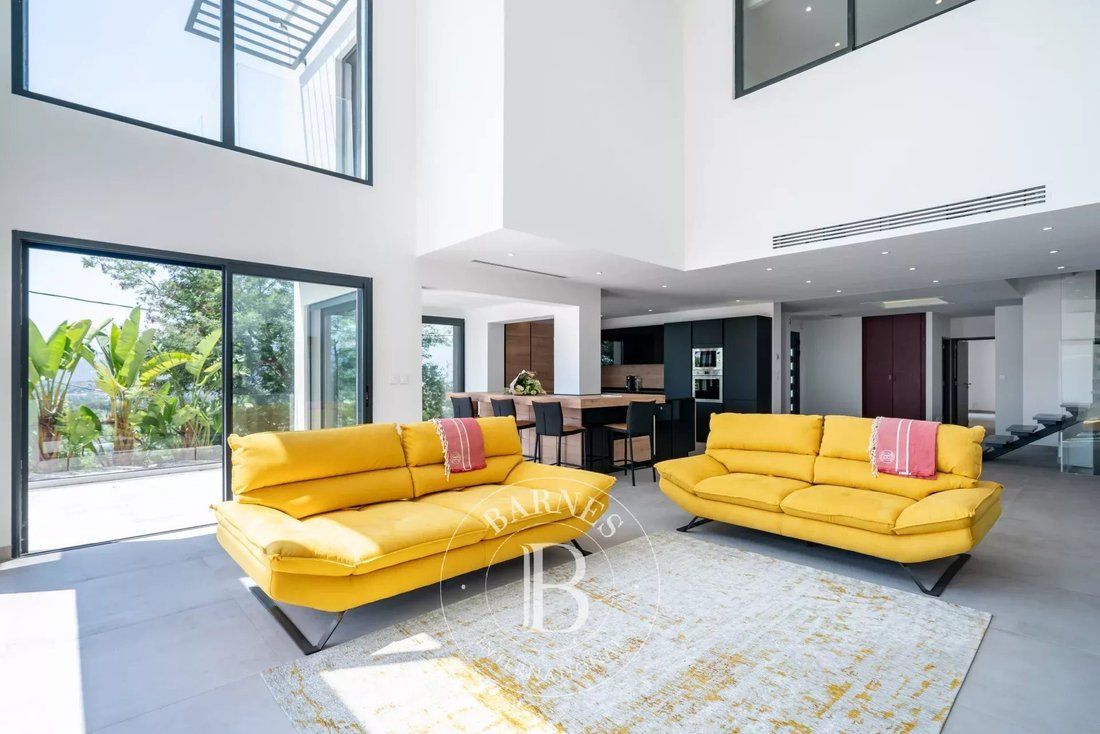 Villa in Le Grand Duc-Minelle, Mandelieu-la-Napoule, France 3 - 13092856