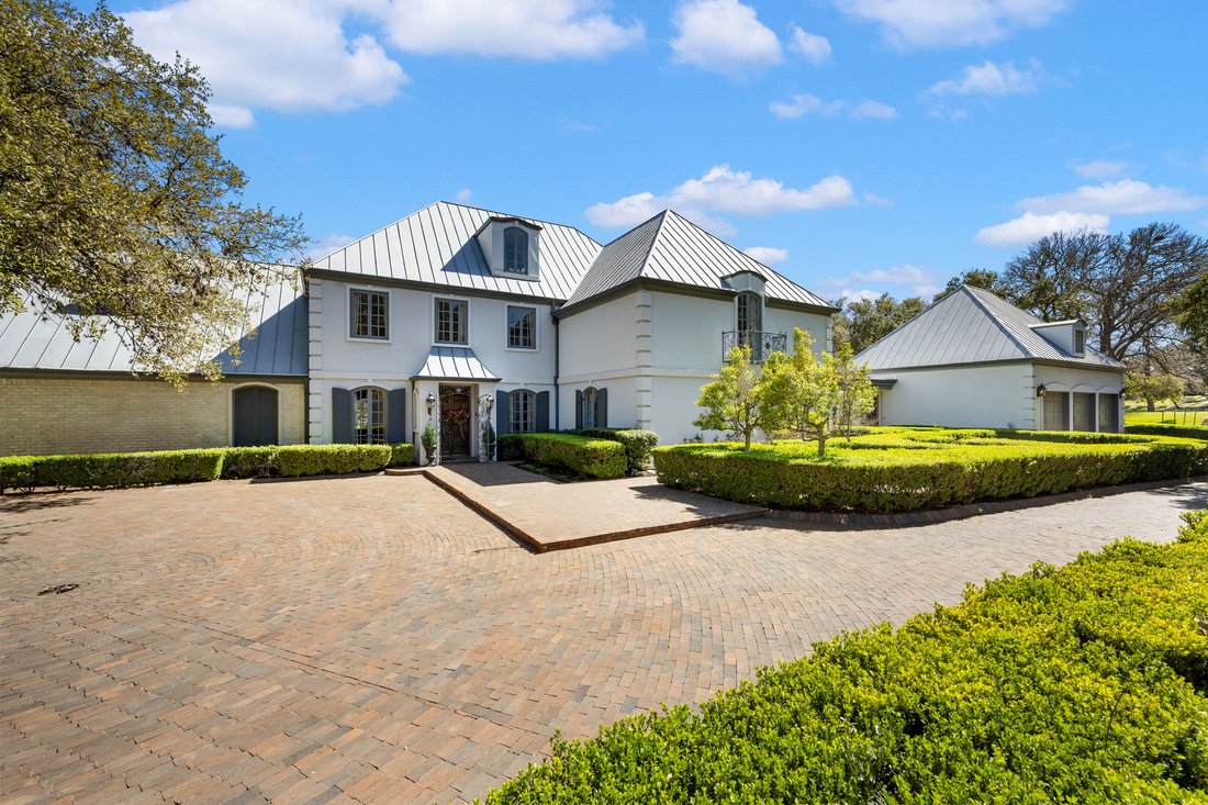 House in San Antonio, Texas, United States 1 - 15399759