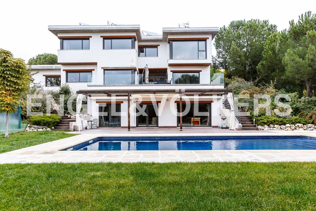 House in Boadilla del Monte, Comunidad de Madrid, Spain 1 - 13133172