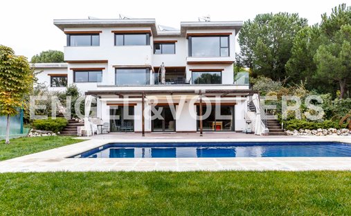 House in Boadilla del Monte, Comunidad de Madrid, Spain 1