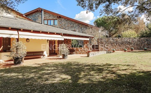 Villa in Seva, Catalonia, Spain 1