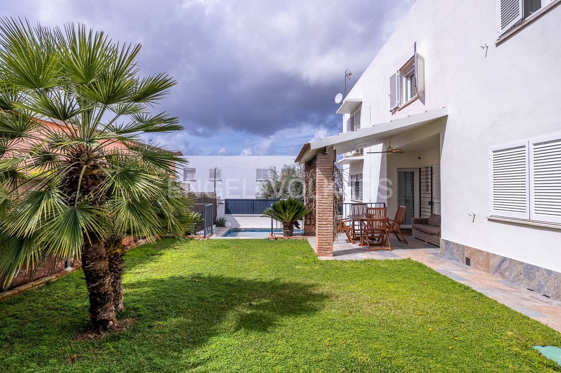 Townhouse en Espartinas, Andalucía, España 1 - 15401051