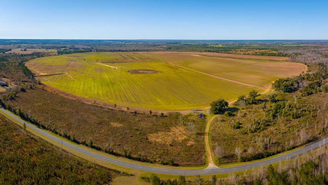 Land in Marianna, Florida, United States 1 - 15402198