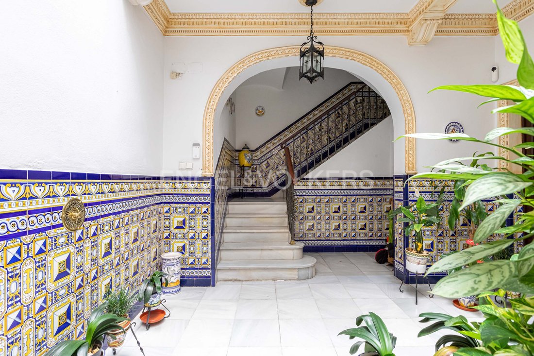 House in Casco Antiguo, Seville, Spain 2 - 14741963