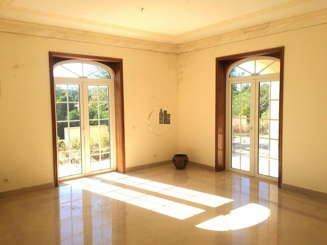 Villa in Belas, Lisbon, Portugal 5 - 15402450