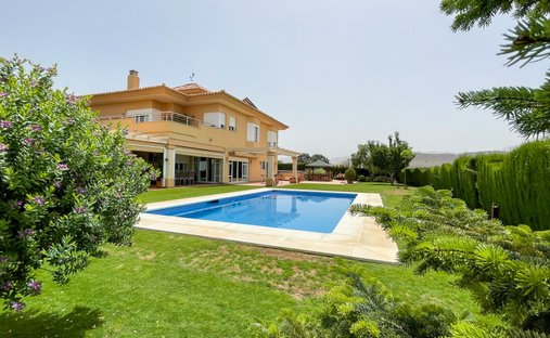 Villa en Antequera, Andalucía, España 1