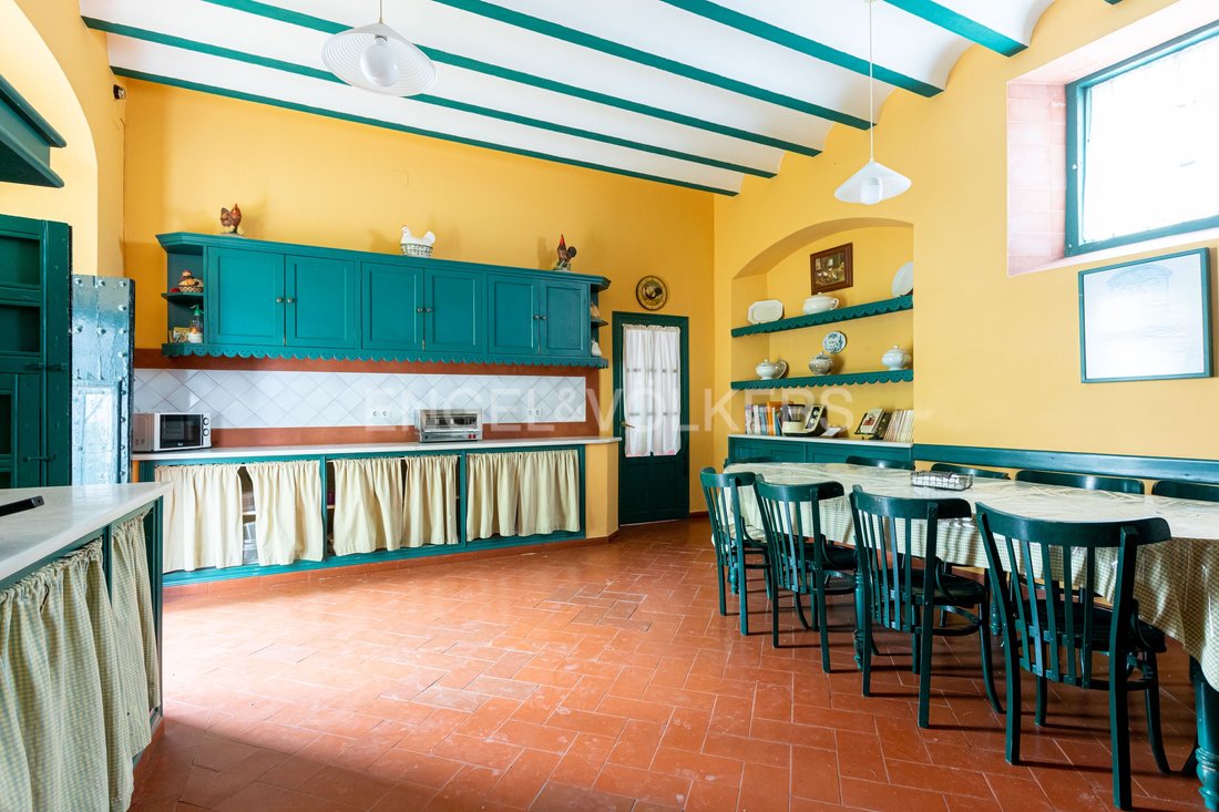 House in Umbrete, Andalusia, Spain 4 - 14940873