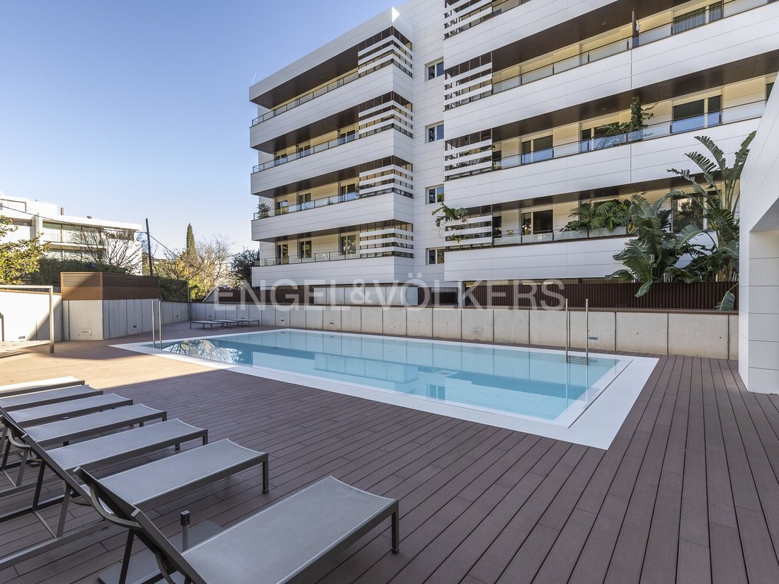 Apartment in Sarrià-Sant Gervasi, Barcelona, Spain 1 - 14875553