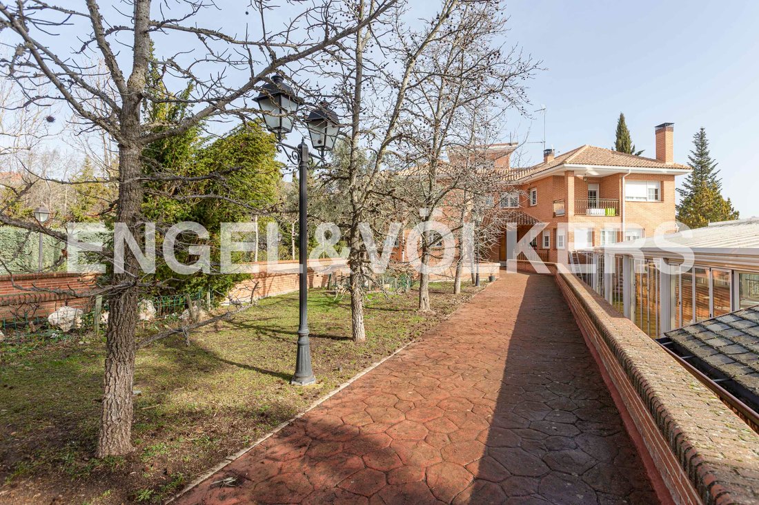 House in Las Rozas de Madrid, Comunidad de Madrid, Spain 2 - 13122228