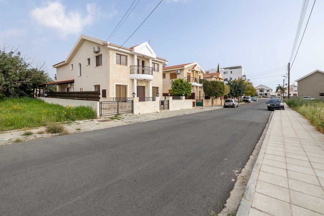 House in Limassol, Limassol, Cyprus 1 - 15400273