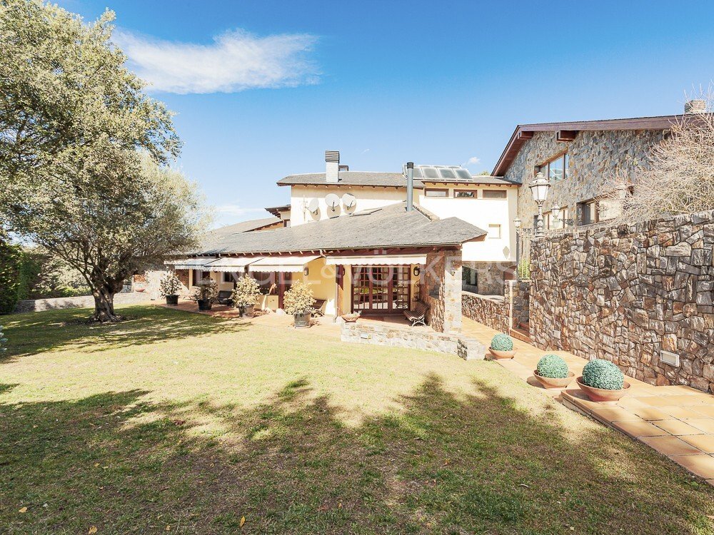 Villa in Seva, Catalonia, Spain 3 - 14926857