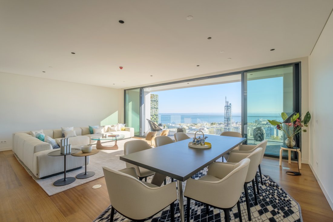 Apartment in Arroios, Lisbon, Portugal 4 - 13365944