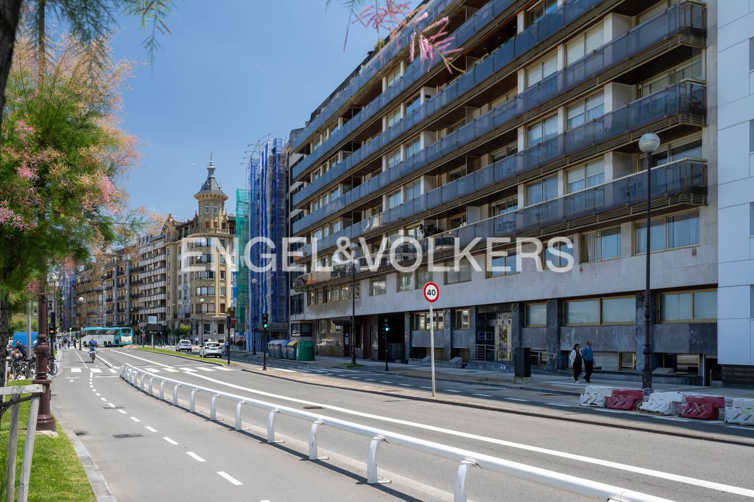 Apartment in Mendebaldea, Donostia-San Sebastian, Spain 1 - 14768123